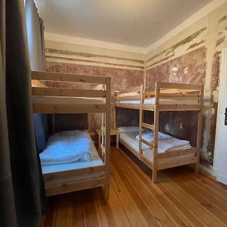 In A Historical Train Station Up To 10 Beds Apartment