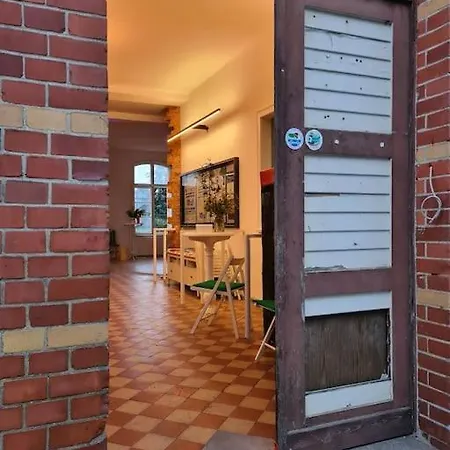 In A Historical Train Station Up To 10 Beds Apartment *